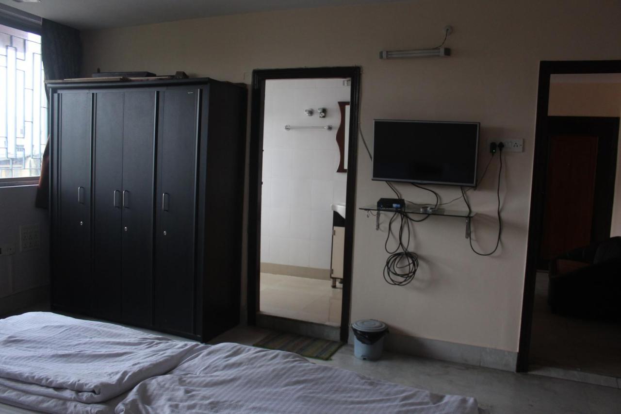 Service Apartments, Park Street, Calcutta Экстерьер фото