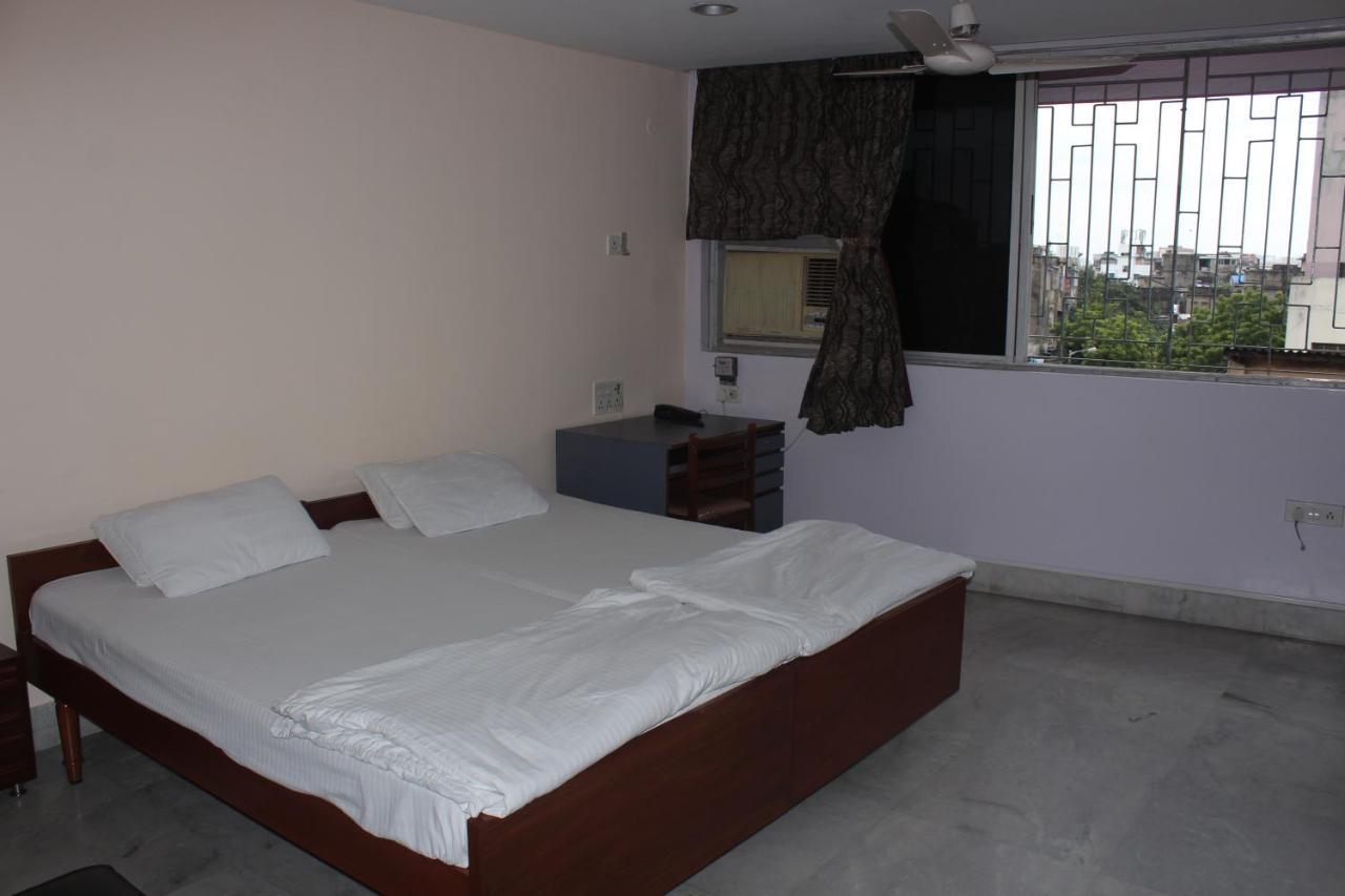 Service Apartments, Park Street, Calcutta Экстерьер фото