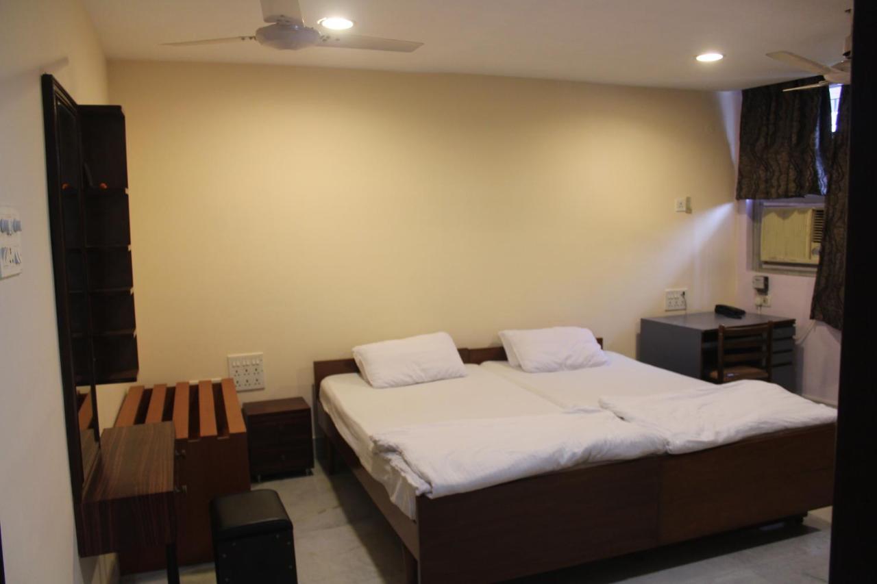 Service Apartments, Park Street, Calcutta Экстерьер фото