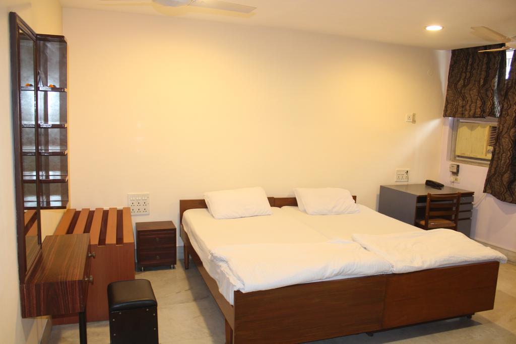 Service Apartments, Park Street, Calcutta Экстерьер фото