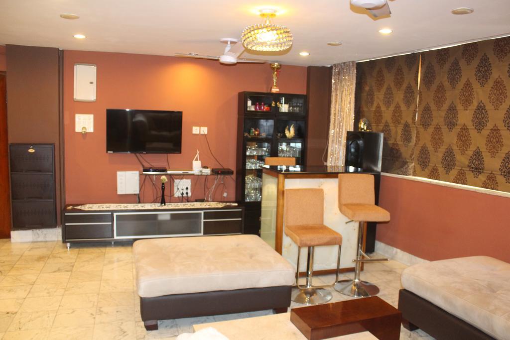 Service Apartments, Park Street, Calcutta Экстерьер фото