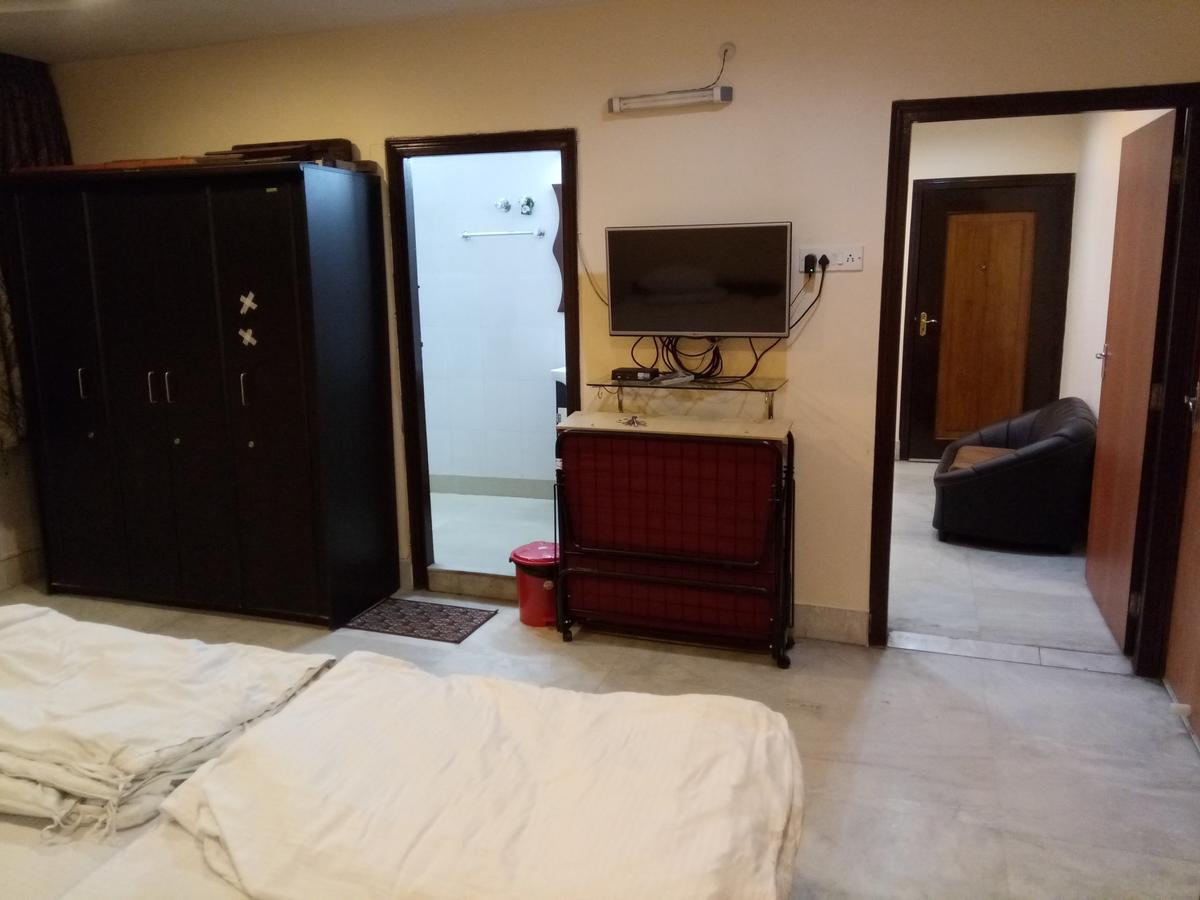Service Apartments, Park Street, Calcutta Экстерьер фото