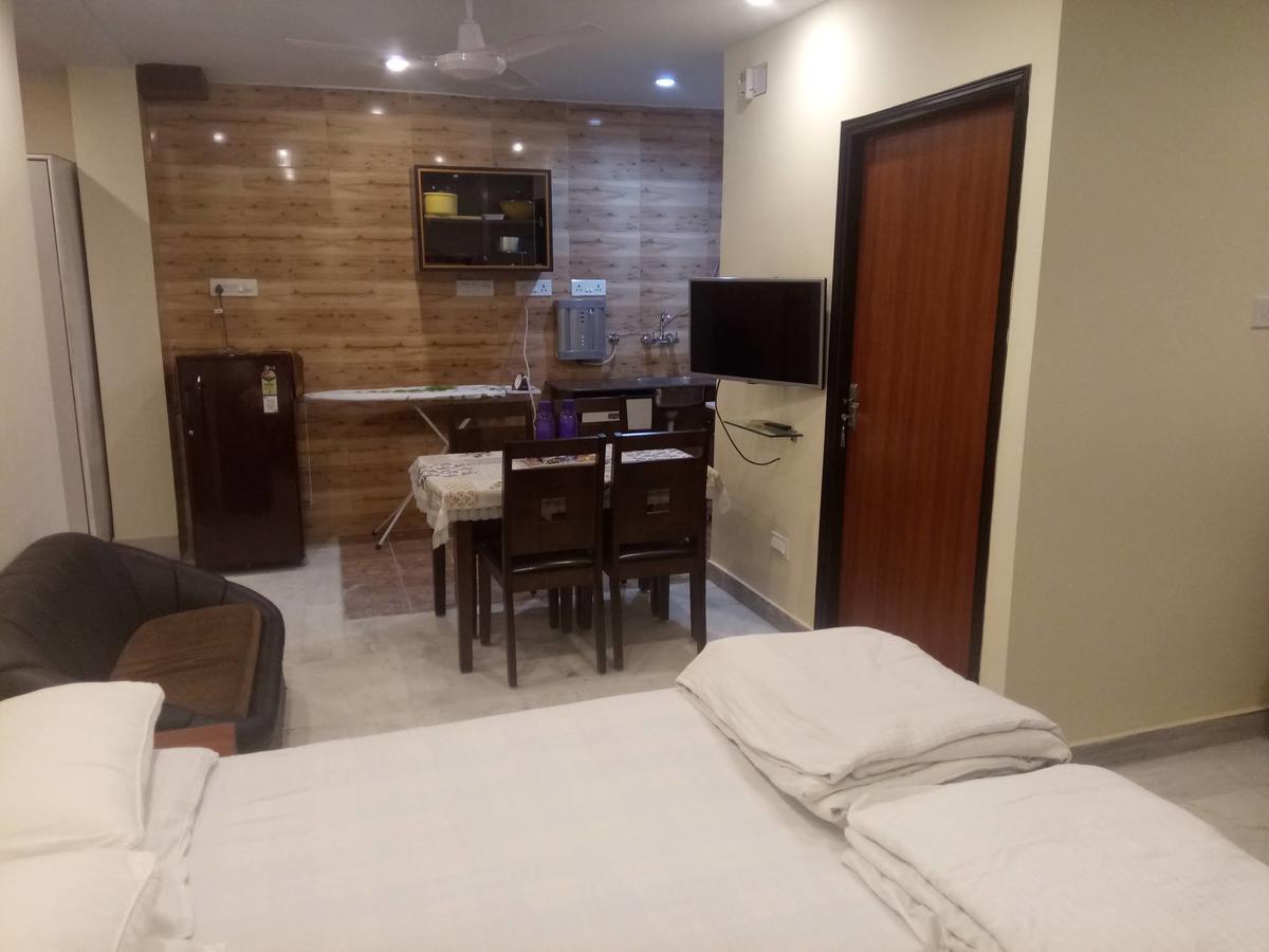 Service Apartments, Park Street, Calcutta Экстерьер фото